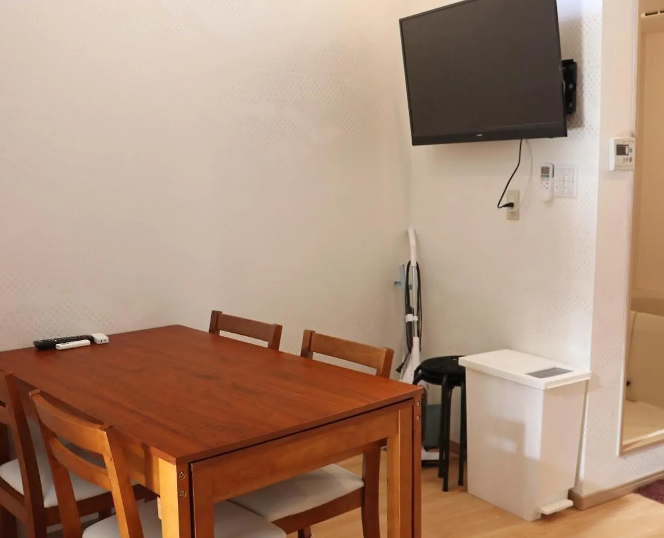 四海一家 Apartment Osaka Japan